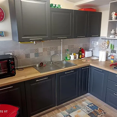 Comodo Versilia Apartment Massa (Tuscany)