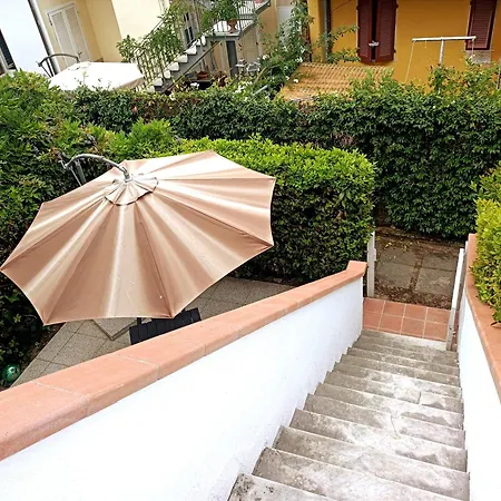 Apartment Comodo Versilia